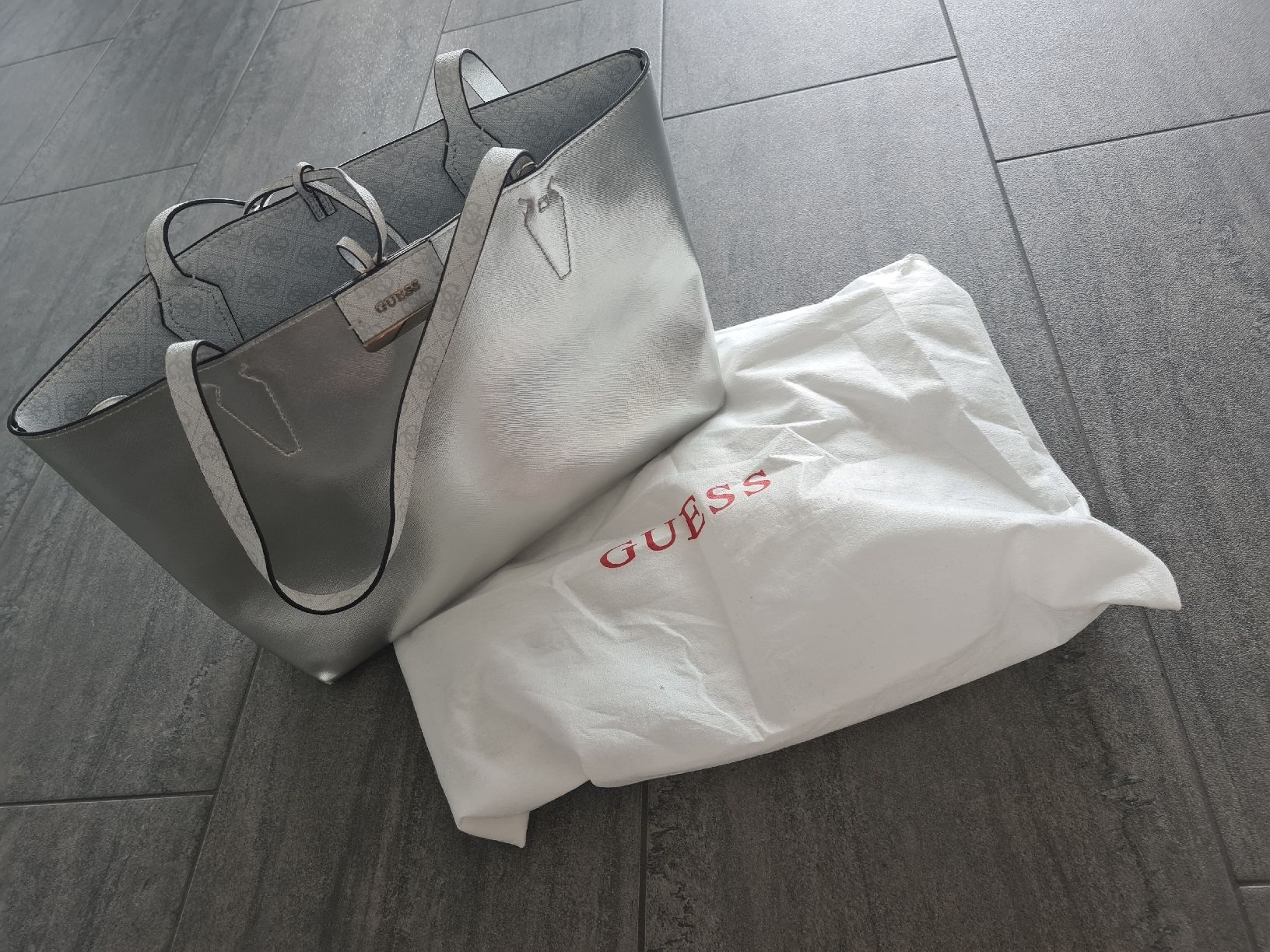 Guess Sacs femmes: Guess Handtasche – Neuf (Voir description) à Friltschen par Thurgau11 3