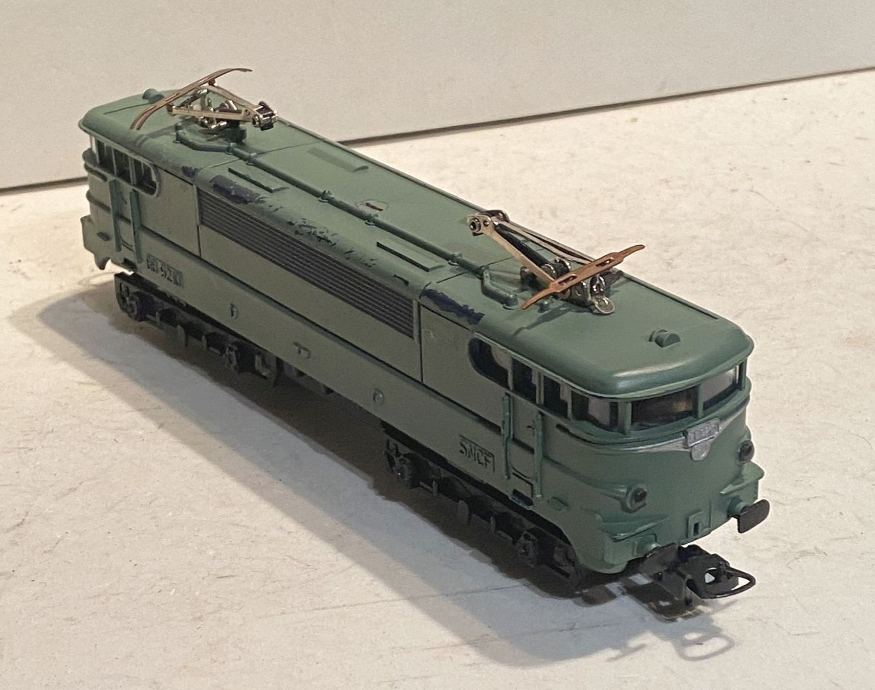 Lima Modellini di ferrovie: Lima E-Lok SNCF BB9210 – Usato da Sonceboz-Sombeval venduto da Decolove 1