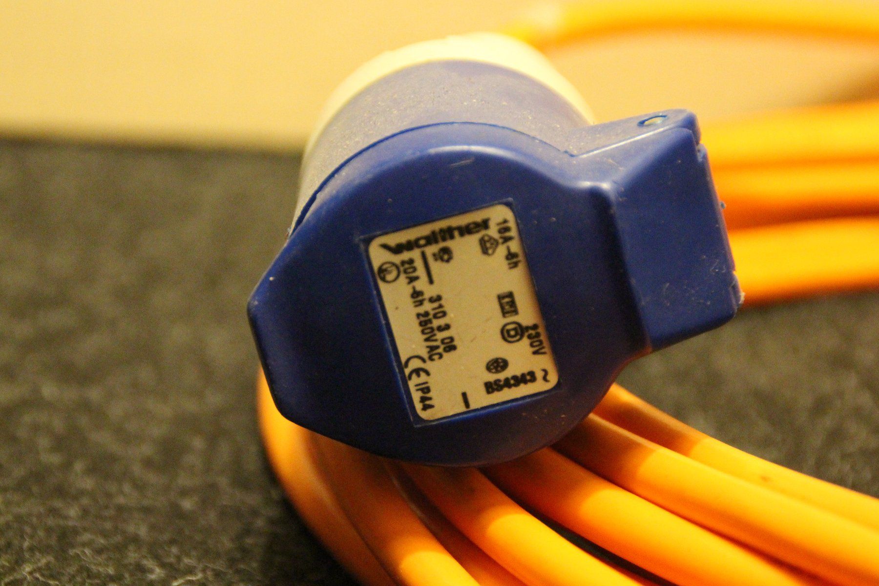 Cavi: Starkstrom Kabel – Usato da Lohn-Ammannsegg venduto da Raymoon 1