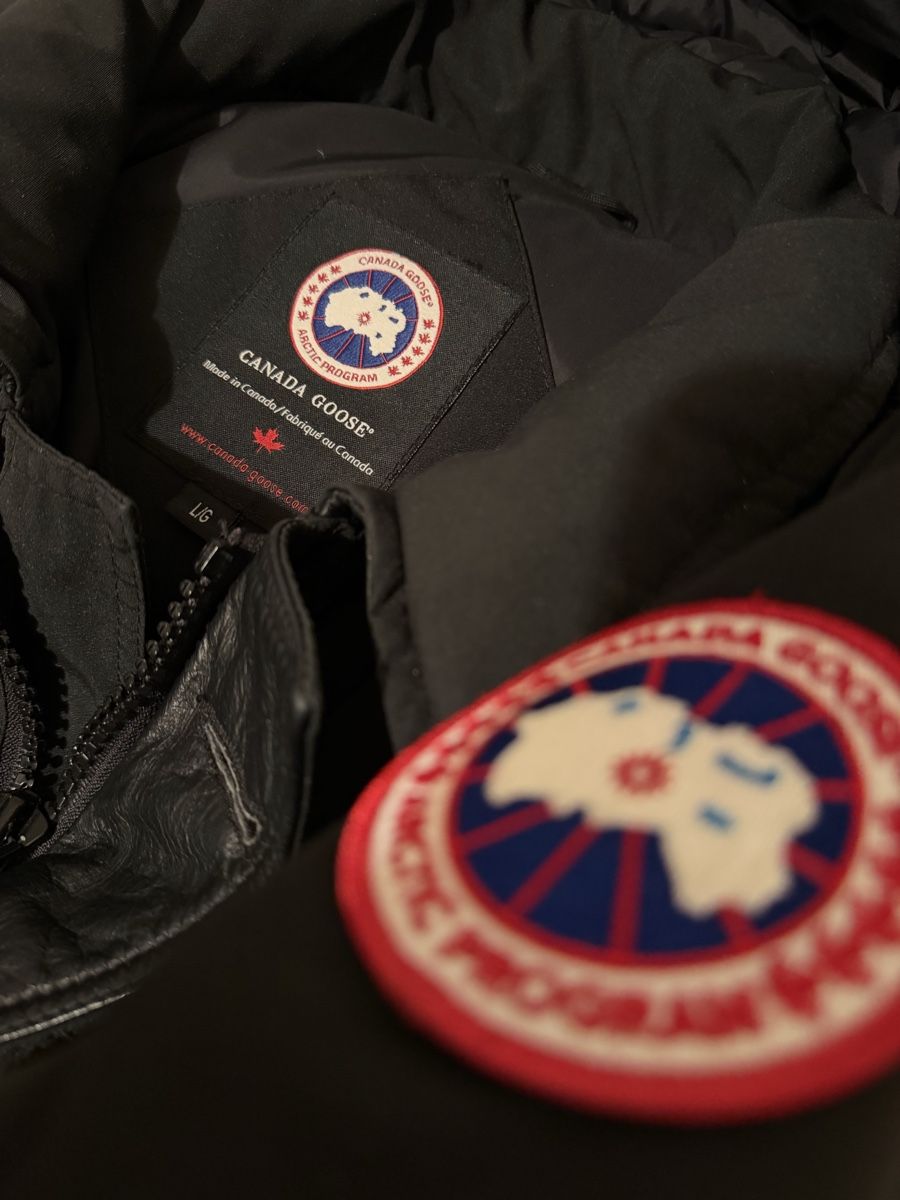Canada Goose Giacche: Veste Canada Goose noire L – Usato da Gland venduto da Freeload