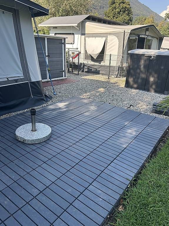 Revêtements de sol: Ikea Gartenplatten – D'occasion à Mastrils par Maikaminou8