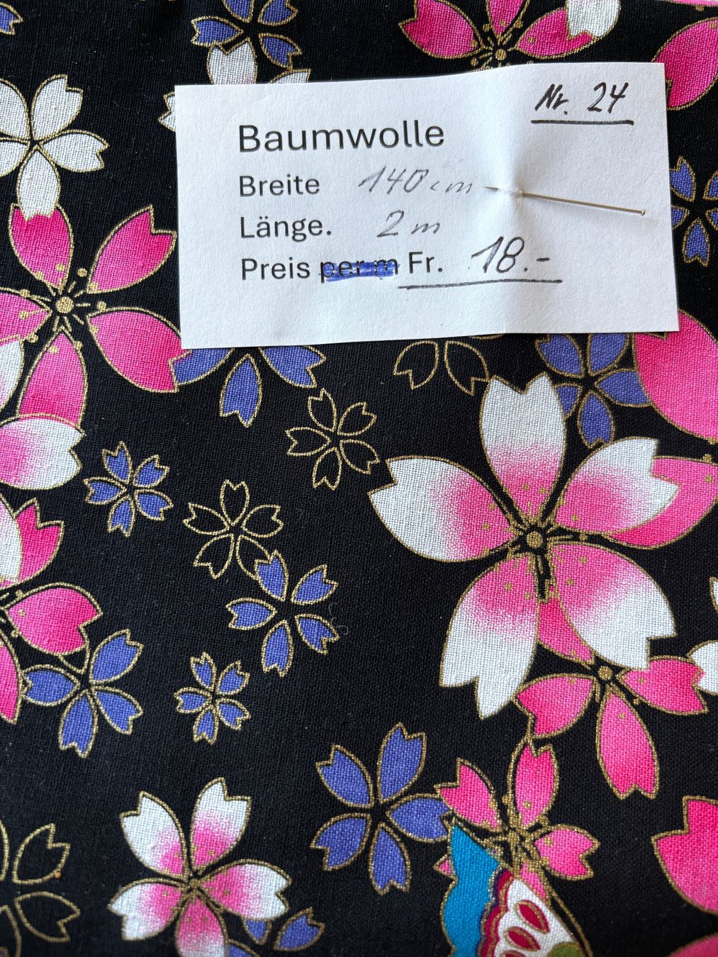 Stoffe: Baumwollstoff  140 cm breit 200 cm lang – Neu und originalverpackt aus Birmensdorf ZH von Jpiano