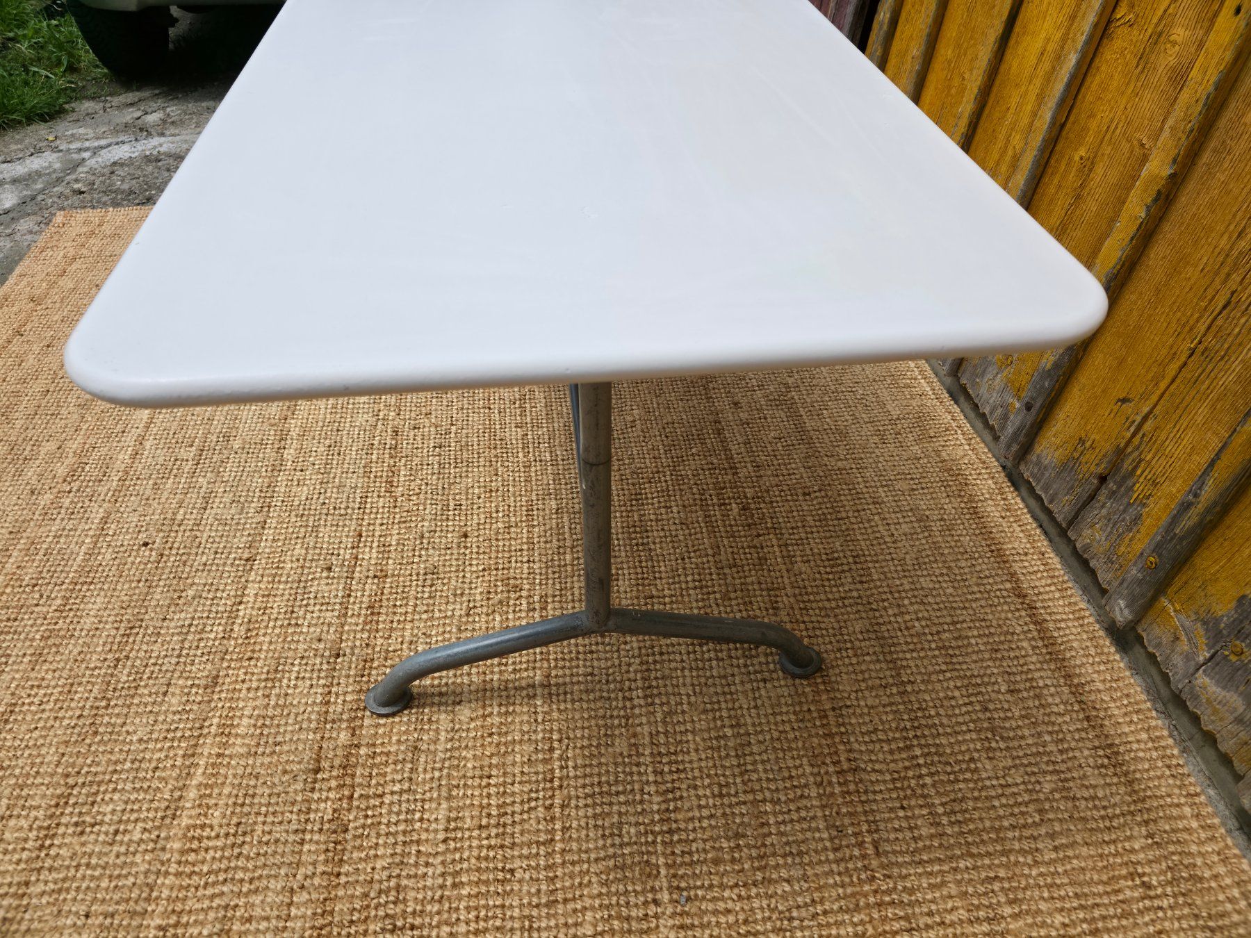 Bigla Tische: Bigla Gartentisch Klapptisch Balkontisch Tisch Blechtisch – Gebraucht aus Haslen AI von Vintagelix 4