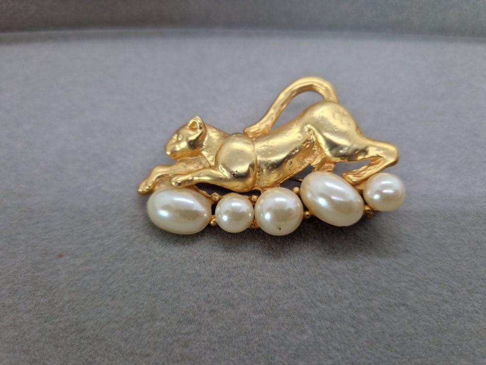 Magnifique Broche De Créateur vintage