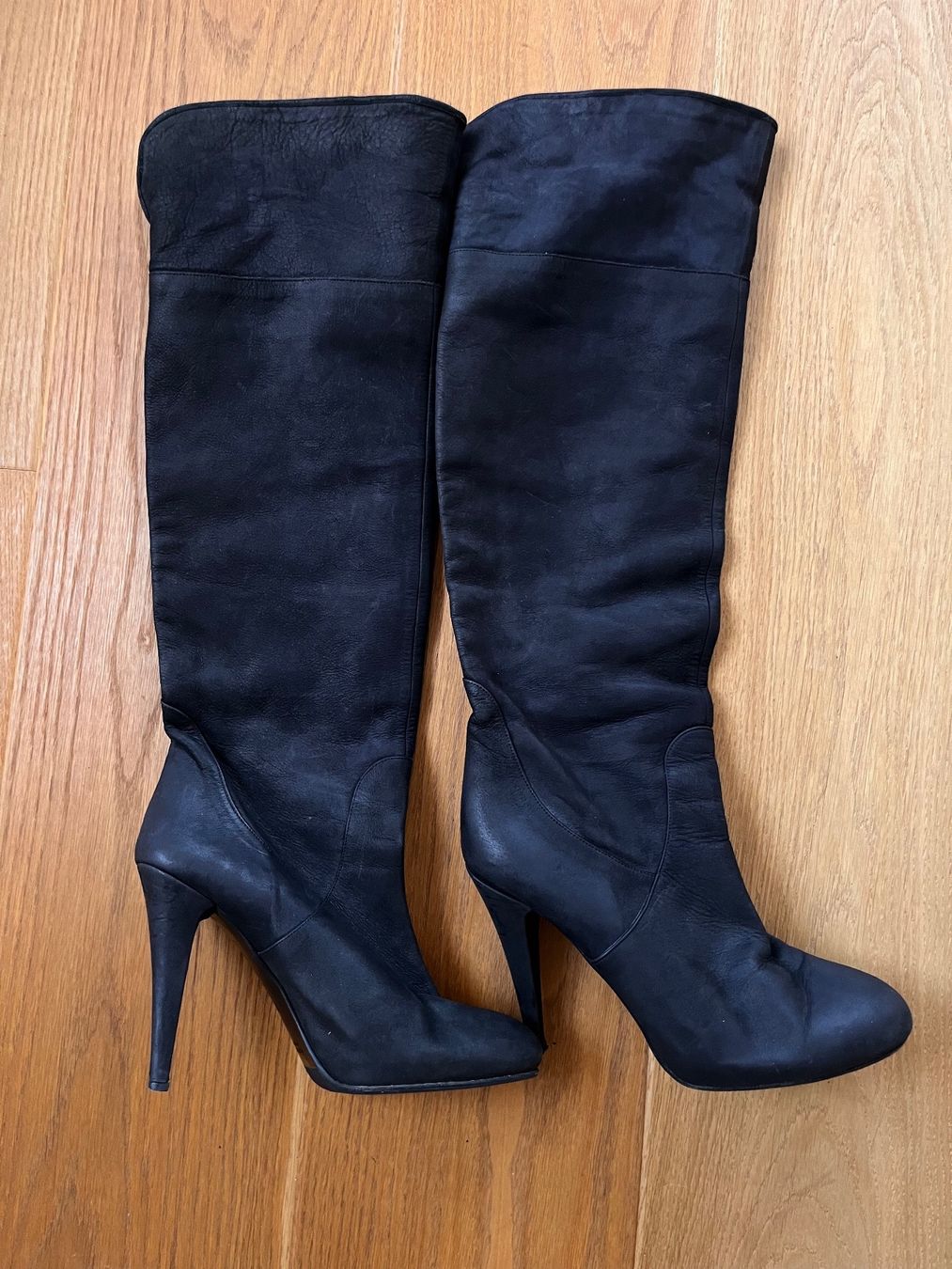 Scarpe da donna: Stiefel mit Lammfell Gr.40 – Usato da Wädenswil venduto da Iana32