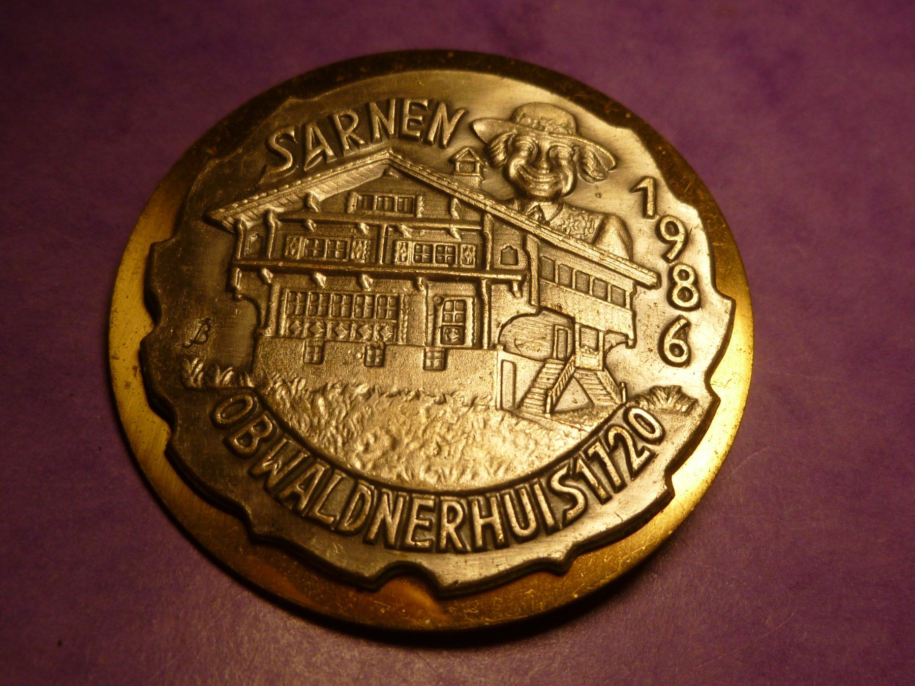 Placchette & Badge: SARNEN 1986 GOLD – Usato da Ried (Muotathal) venduto da Mandarin02