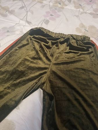 Pantalone vellutato nuovo