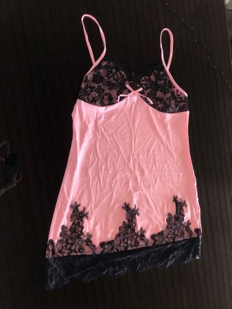 Damen Nachthemd rosa Schwarz Spitze Grösse L neu