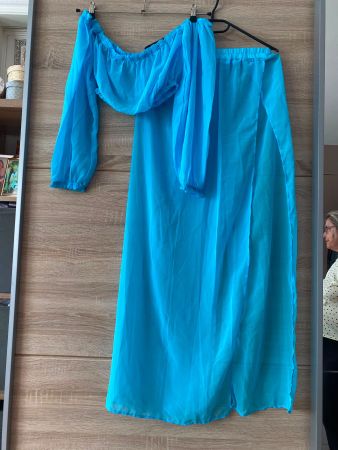 Ensemble fluide bleu