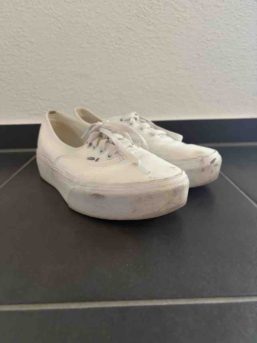 Vans Chaussures femmes: Vans Plateau Sneaker – D'occasion à Fislisbach par jil_67kt 1