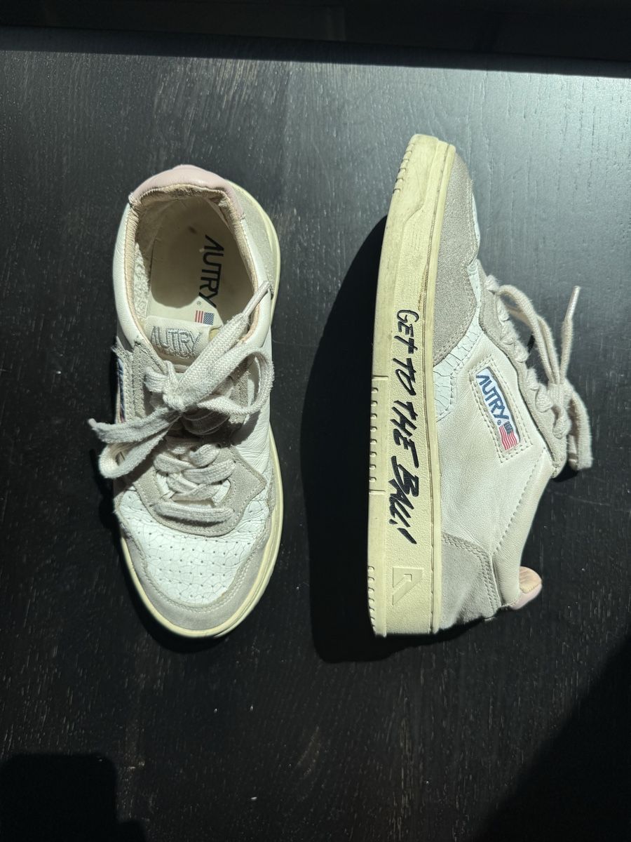 Autry Scarpe da donna: Original Autry Sneaker Gr. 37, Vintage Look – Usato da Basel venduto da la_jr5