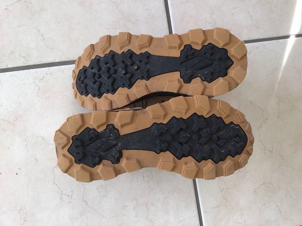 Chaussures garçon: Sprandi Trekkingschuhe Grösse 33 – D'occasion à Zimmerwald par wuff81 3