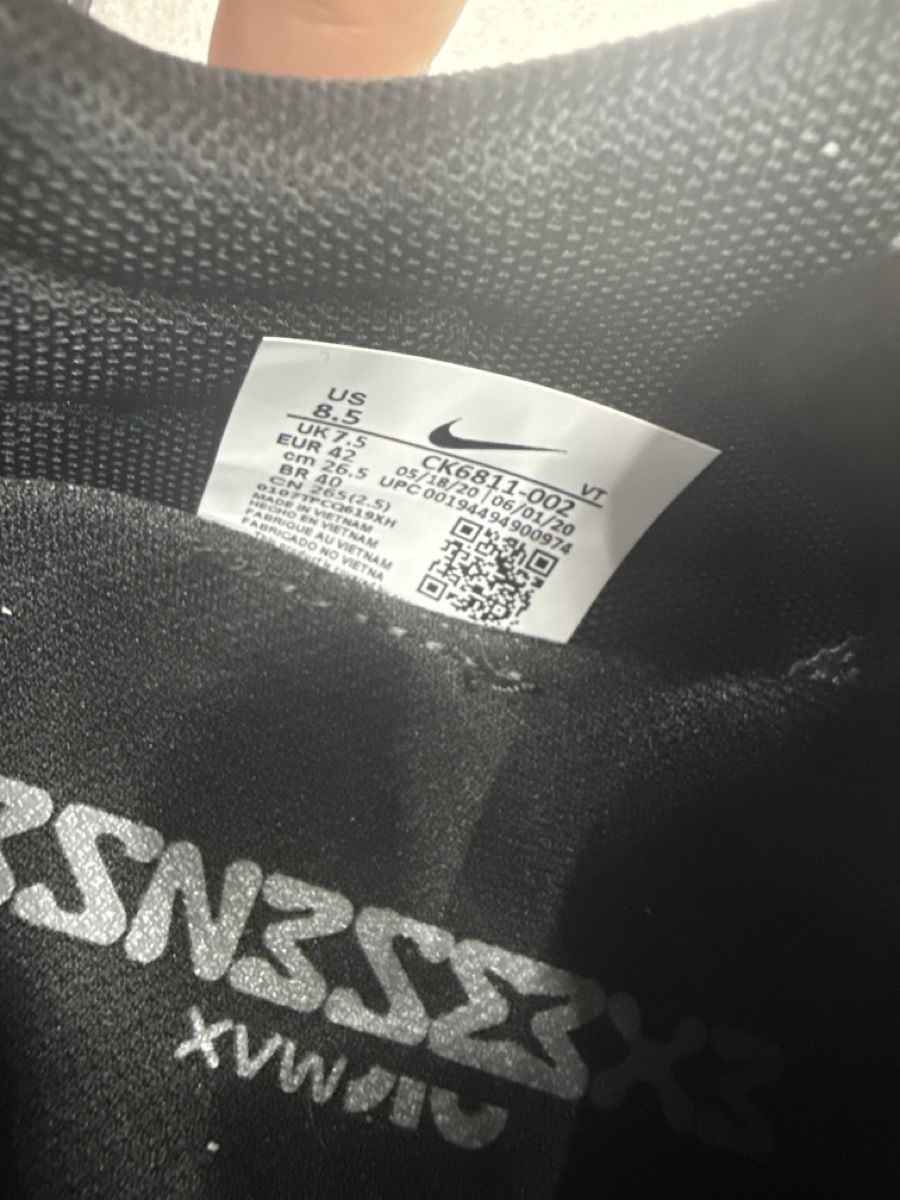 Nike Chaussures hommes: Baskets Nike Air Max Noir Taille 42 comme Neuves – Neuf (Voir description) à Chenens par anasantos90 6