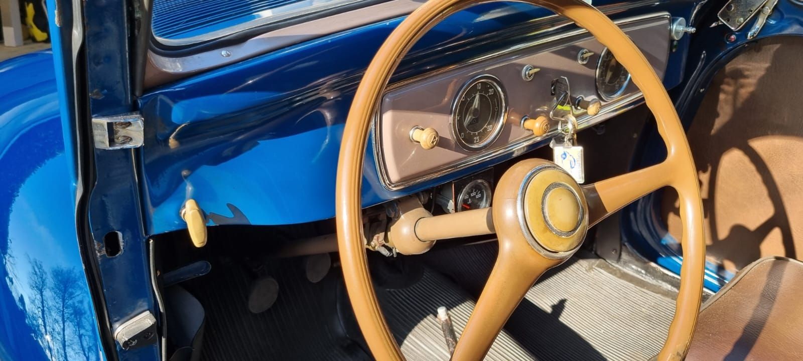 Fiat Automobili: Fiat 500 Topolino 1952 Oldtimer zu verkaufen – Usato da Regensdorf venduto da Rech1 3
