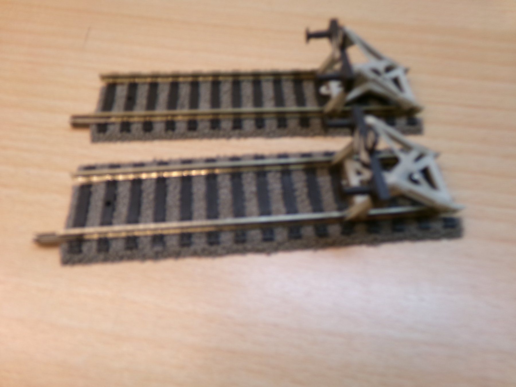 Fleischmann Modellini di ferrovie: Fleischmann H0 Profigleis 2x6116 – Usato da Hombrechtikon venduto da Se9 1