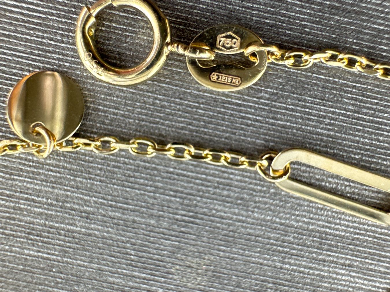 Armbänder & -reifen: Armkette 750 Gold – Gebraucht aus Niederuzwil von leo_8857 1