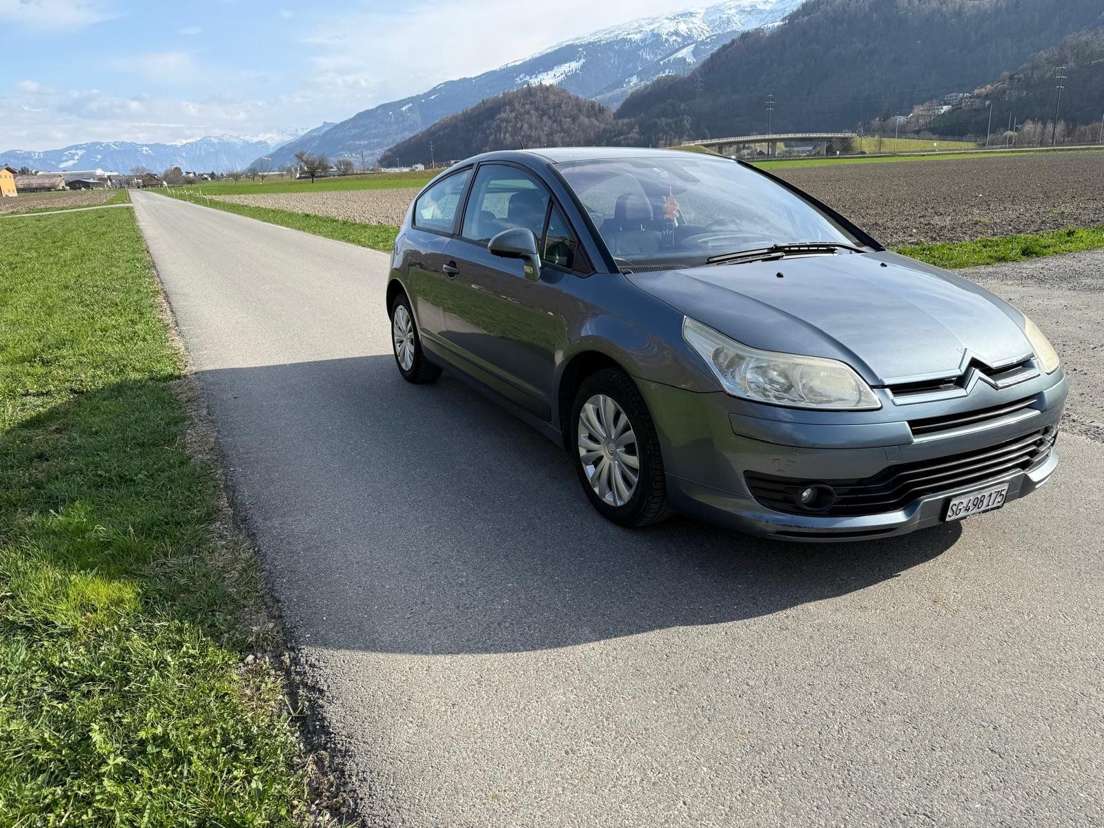 Citroën Automobili: Citroen C4 1.6i 16V – Usato da Wangs venduto da 7er 1