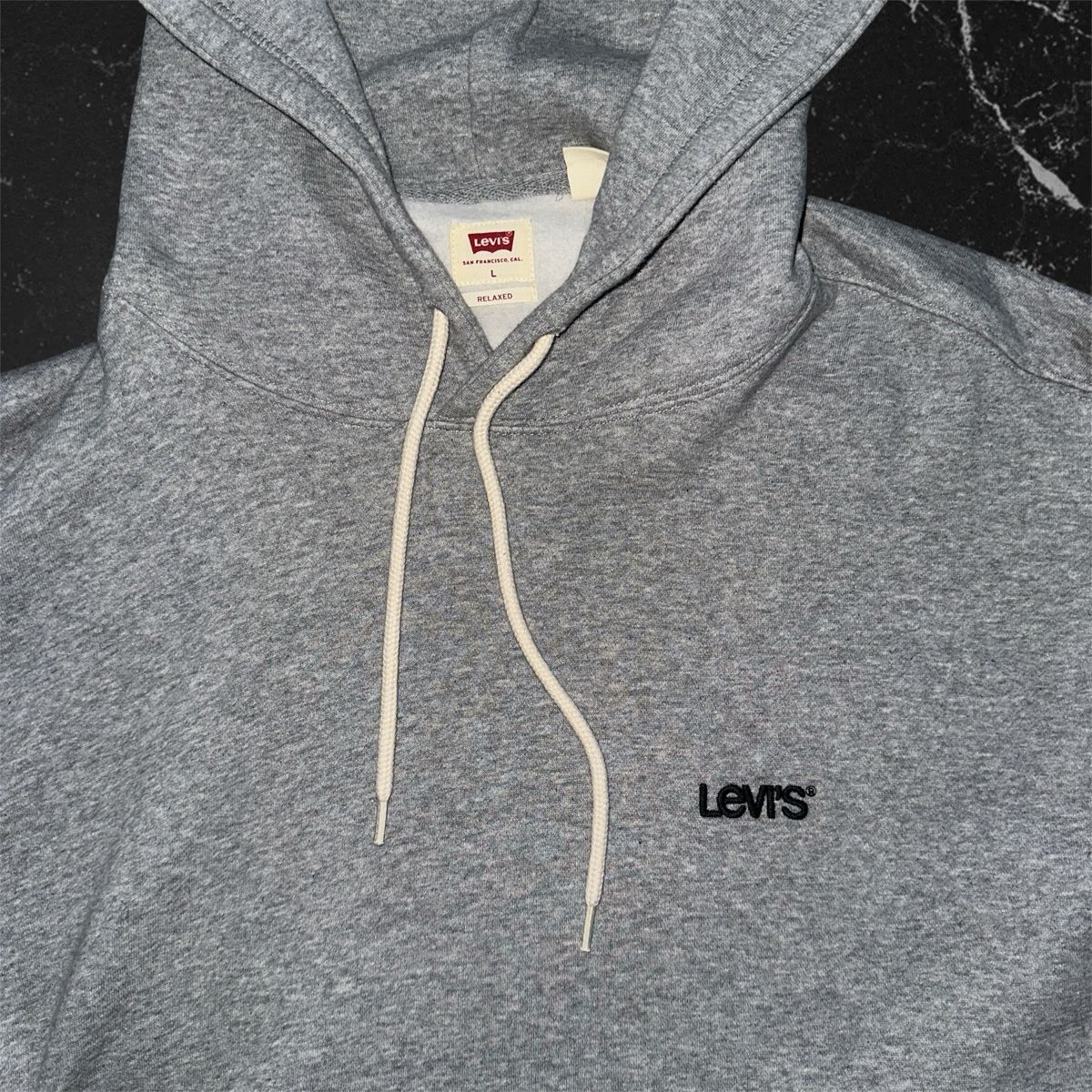 Levi's Pullover & Sweatshirts: Levi's Hoodie, Grau, Grösse L – Neu (gemäss Beschreibung) aus Frenkendorf von a_1999 1