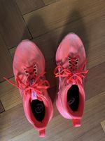 Asics Gr. 40.5, wie NEU ( falsche Grösse für mich)