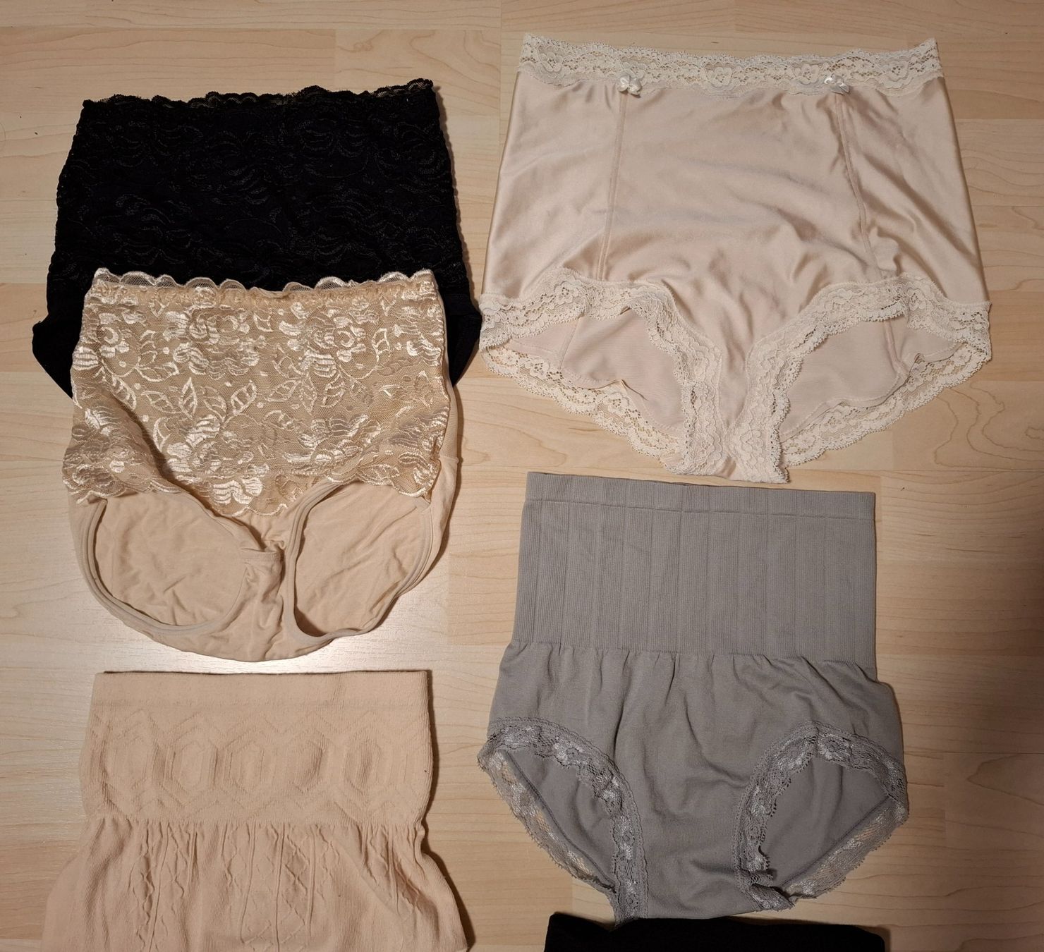 Altra biancheria intima: div.Shapewaer Unterhosen/Slips gr.ca. S und M – Nuovo (secondo la descrizione) da Oberurnen venduto da rotty80 2