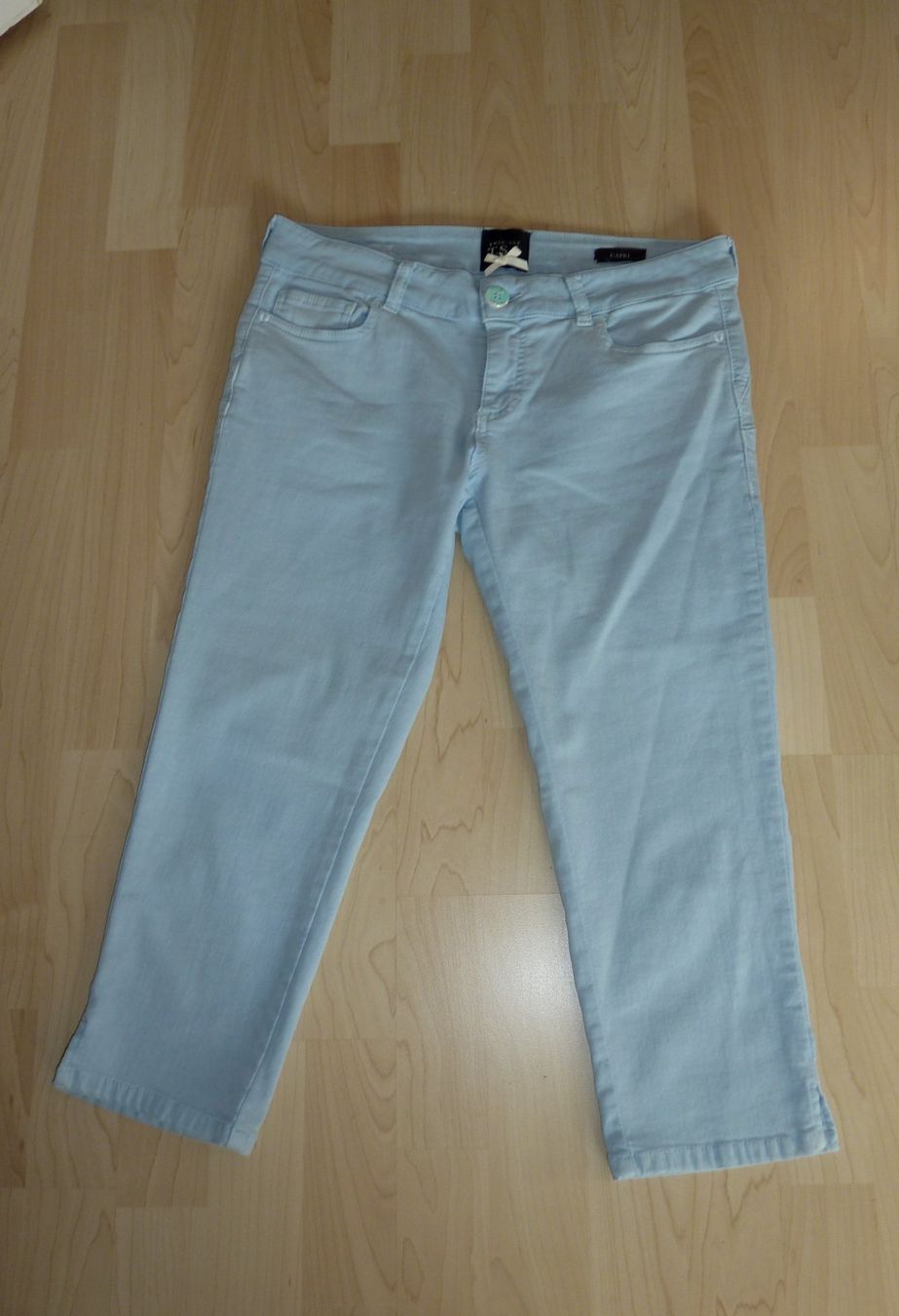 Jeans: Jeans Capri aus nile Gr. 31 – Nuovo e nell'imballaggio originale da Melchnau venduto da BarbaraD01 2