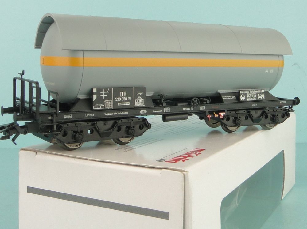Märklin 46453 4-achsiger Tankwagen (Gebraucht) in Bülach für CHF 25 ...