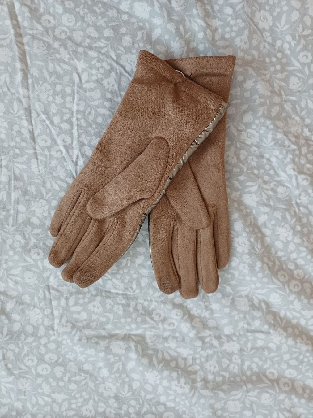 Guanti & manicotti: gloves beige gold new – Nuovo e nell'imballaggio originale da Zürich venduto da Margarida_123 1