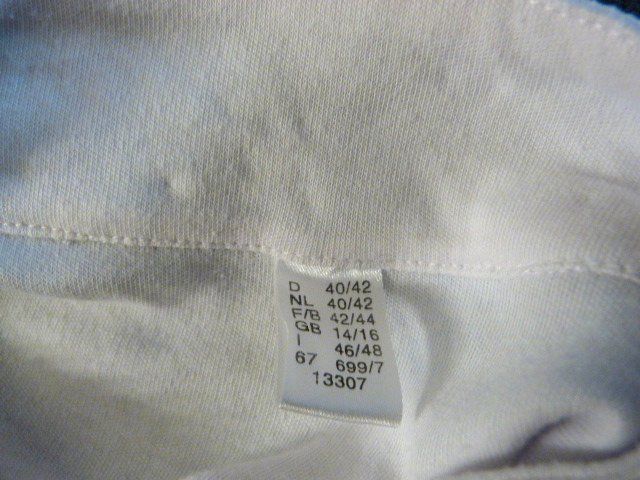 Top: Top mit Perlen bestickt, Gr. 40/42, weiss % – Usato da Nunningen venduto da Fashion-Ave51 7