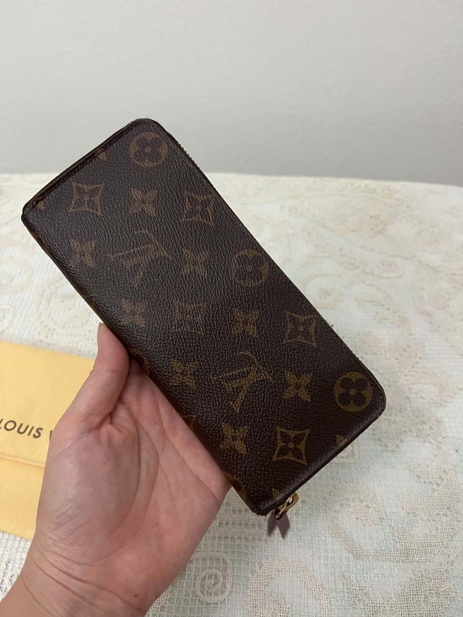 Louis Vuitton Portemonnaie: Louis Vuitton Clemence Wallet y2015 – Gebraucht aus Widnau von Pukpan_99 2