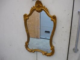 Barockspiegel mit Ornamenten gut erhalten