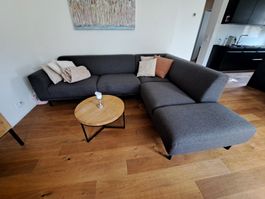 Elegantes Ecksofa Livique dunkelgrau, Lounge-Stil, 2jährig
