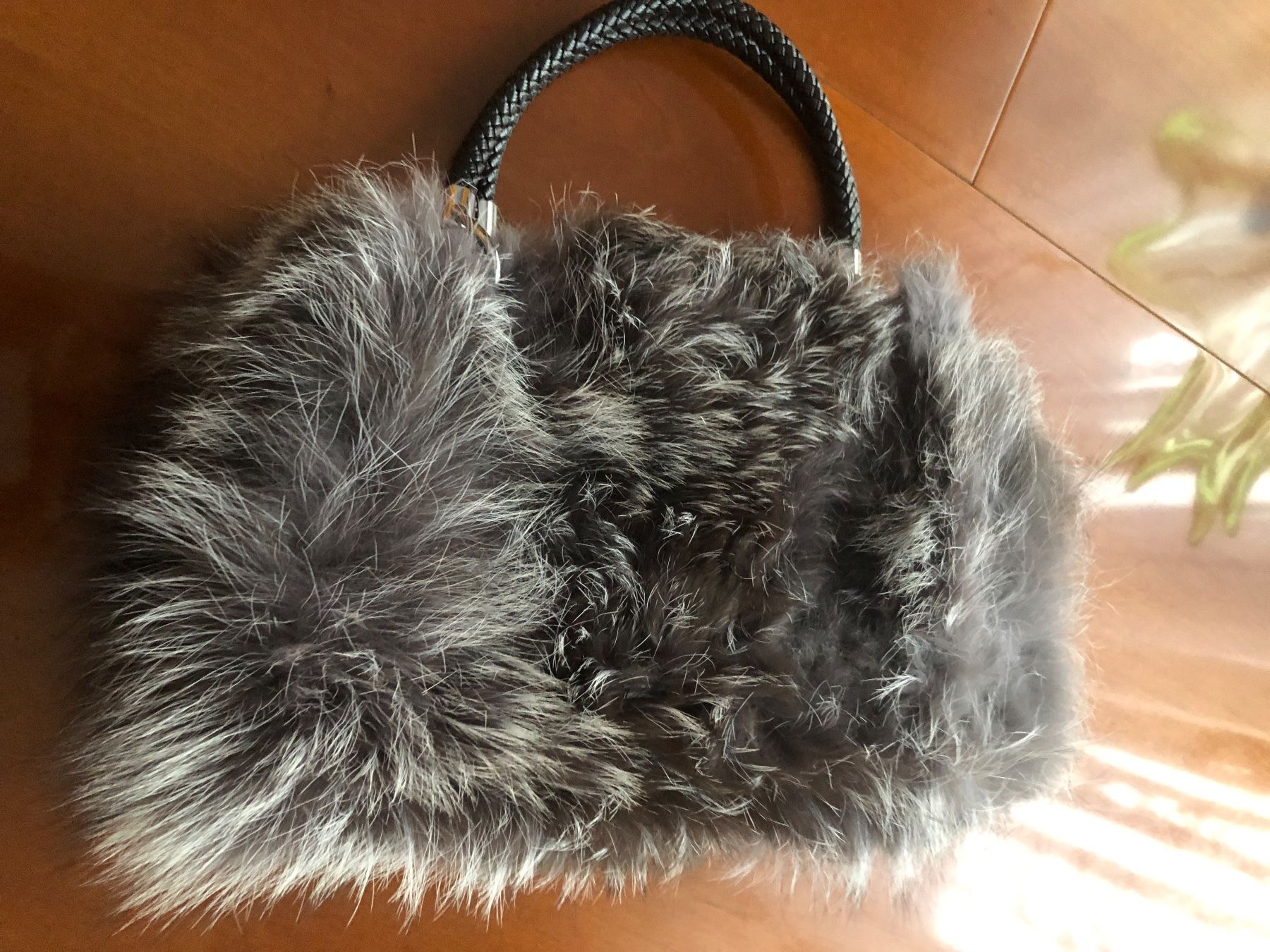 Taschen für Damen: Pelz  Damen Hand Tasche – Neu (gemäss Beschreibung) aus Basel von Ivana_4 1