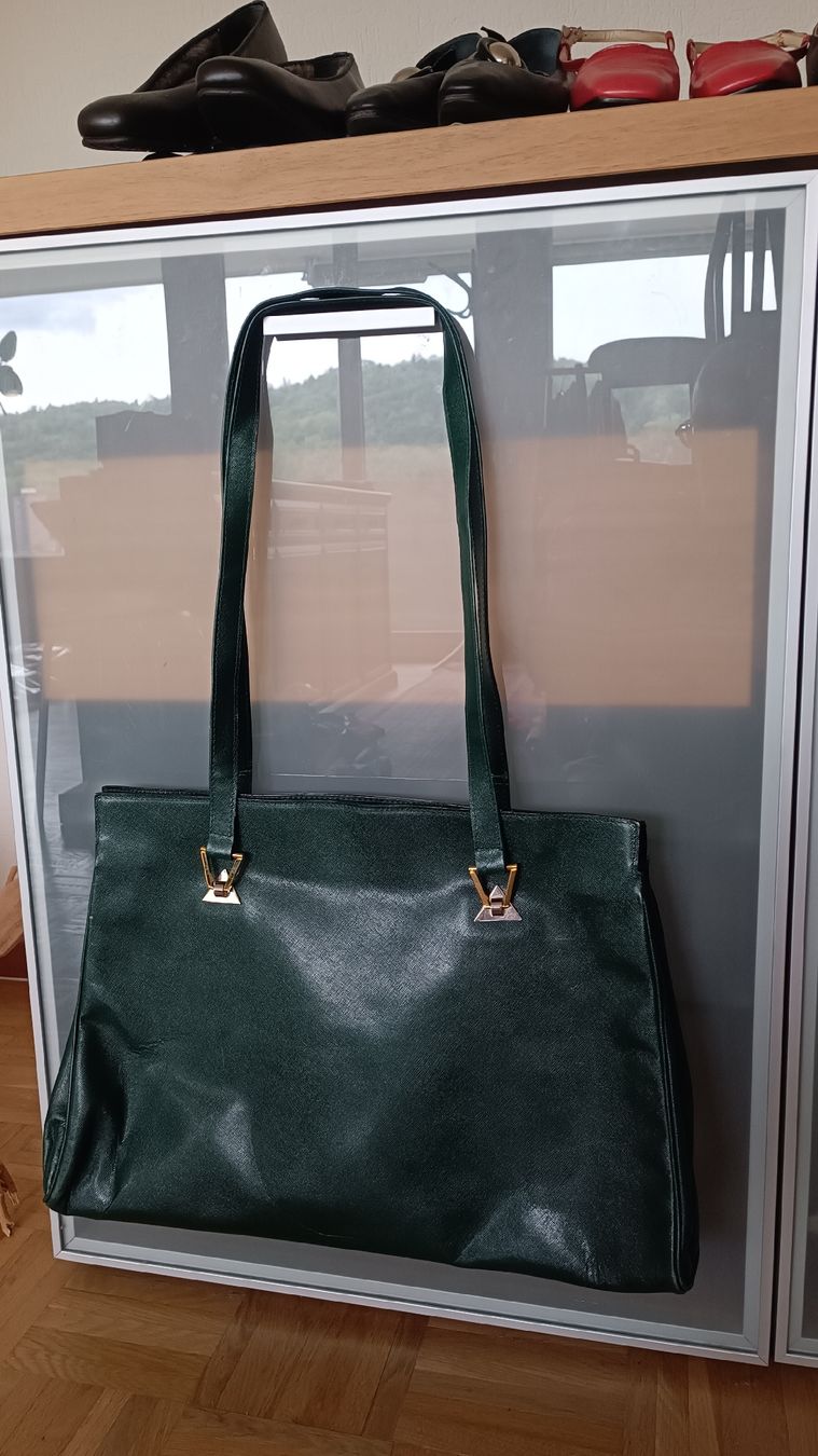 Borse da donna: Grüne Vintage Handtasche, Leder – Usato da Baden venduto da zuppel 1