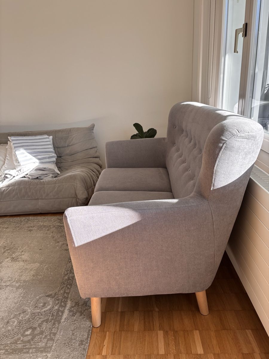 Sofas: Canapè Sofa 2 platz grau stoff – Gebraucht aus Volketswil von elefant73 2