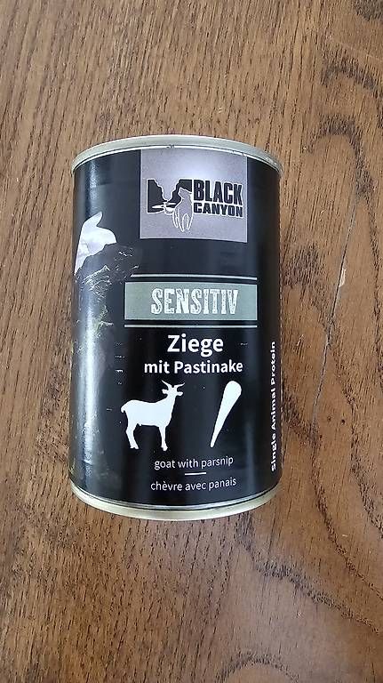 Mangimi: Div Hundefutter günstig abzugeben – Usato da Hausen am Albis venduto da twotwo8 2