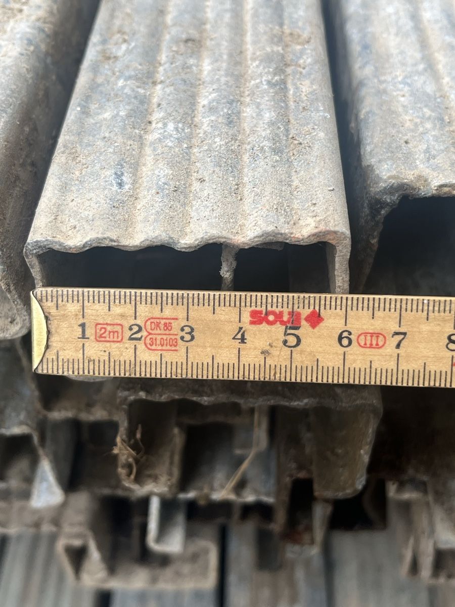 Recinzioni: Stahlpfähle Voest 60/40/275S – Usato da Ramsen venduto da Ryserwein 2