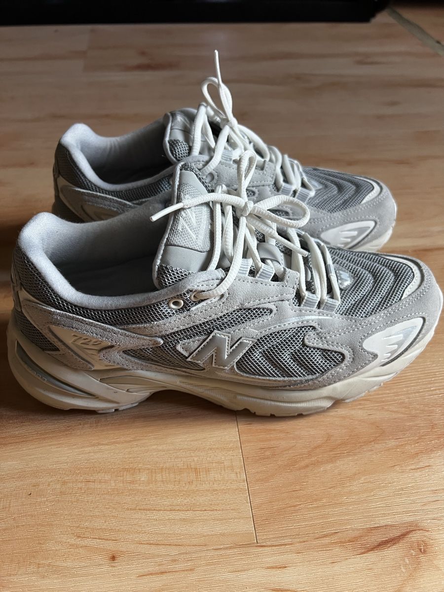 New Balance Scarpe da uomo: New Balance Sneaker 725 – Usato da Stäfa venduto da marco0704