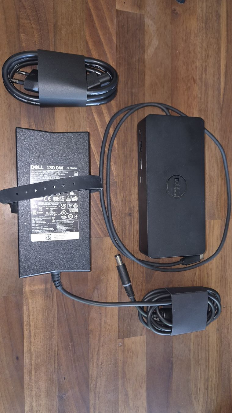 Dell Docking station: Dell D6000 USB-C Dockingstation mit Netzteil 130W  – Usato da Teufen ZH venduto da finetec 3
