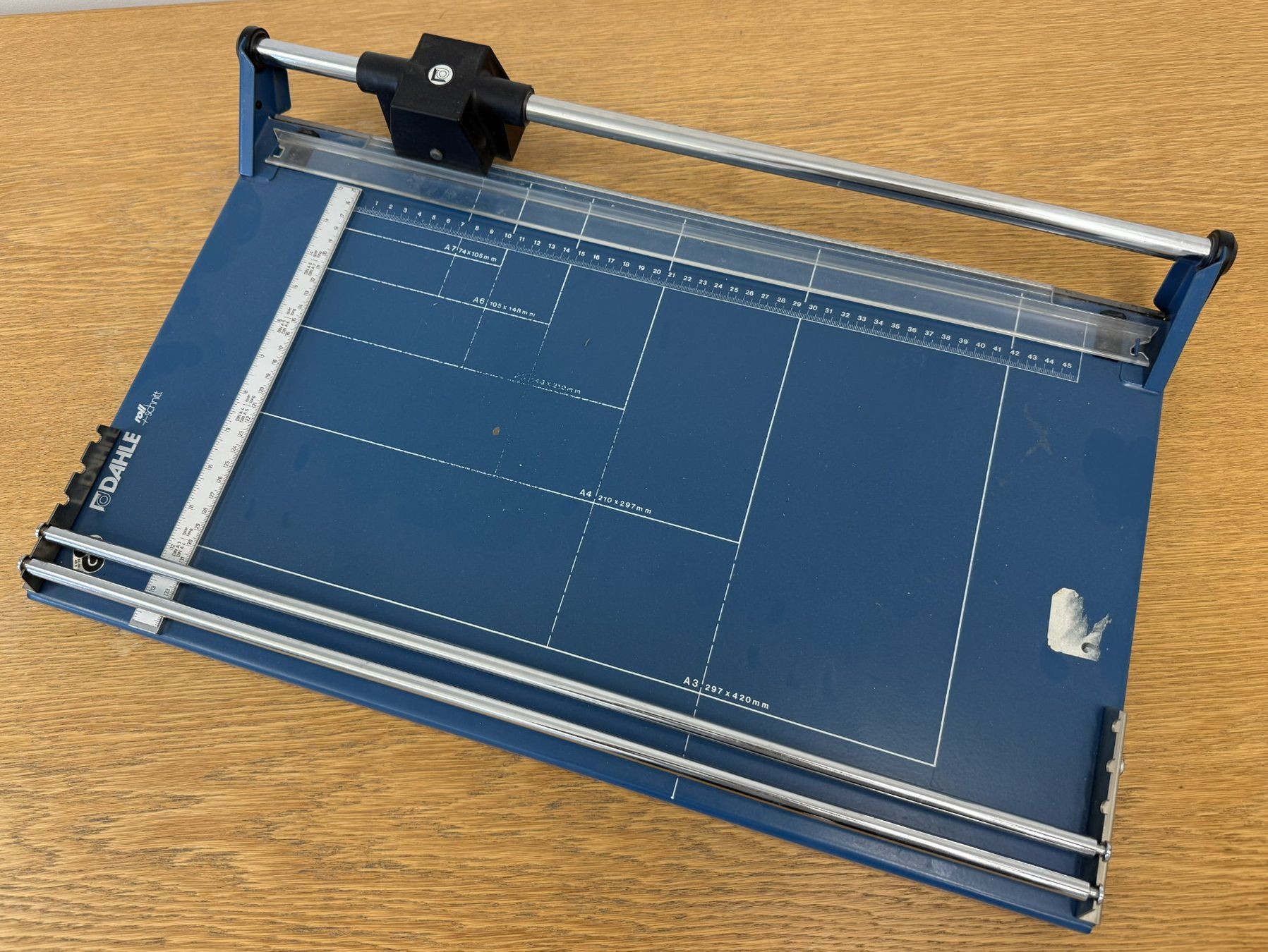 Alle Maschinen: Dahle Papier-Rollenschneidgerät A3 – Gebraucht aus Dietikon von dari1961