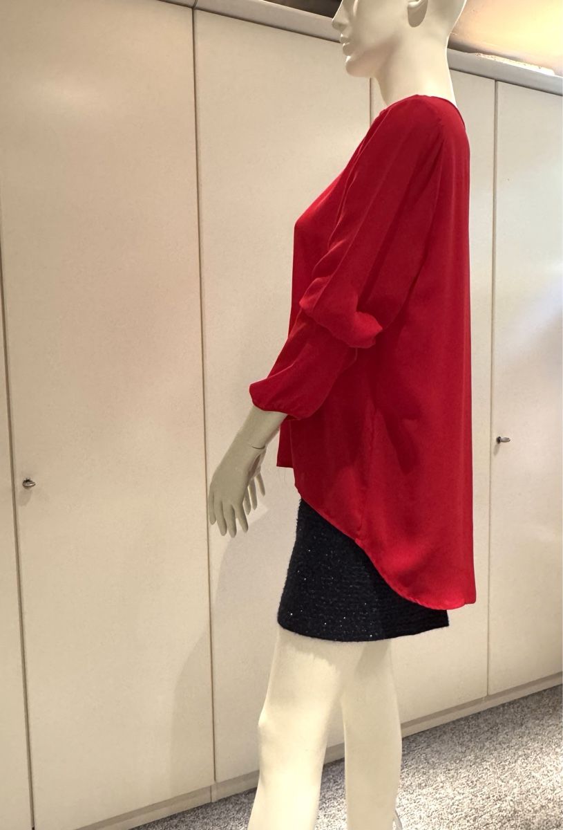 Camicette: Chemisier asymétrique rouge 40 – Nuovo (secondo la descrizione) da Genève venduto da flocon06 1