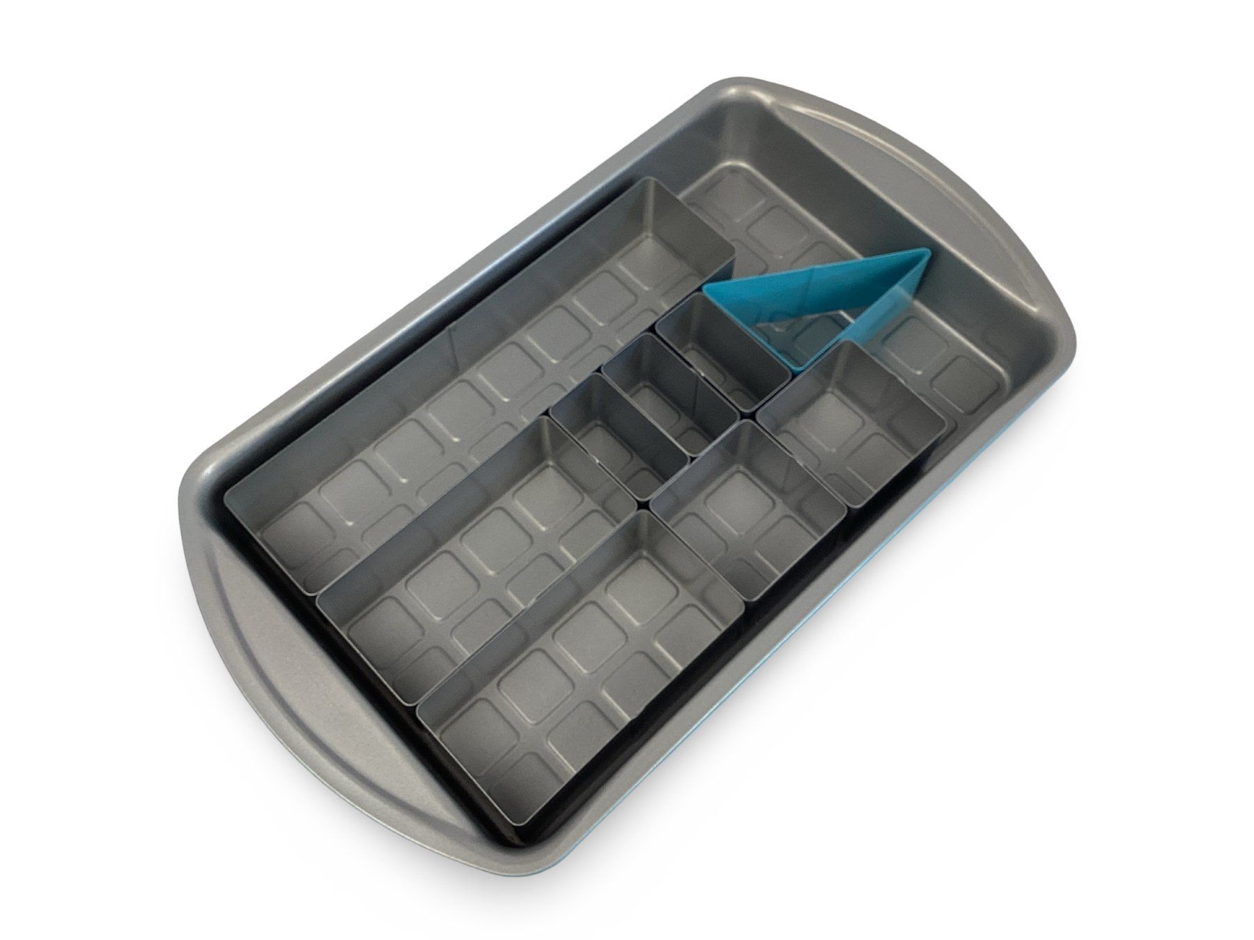 Teglie da forno: PAMPERED CHEF Numbers and Letters Cake Pan – Nuovo e nell'imballaggio originale da Zürich venduto da Restwert_Zuerich 1