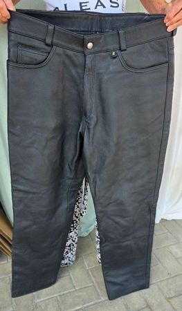 Motorrad-Lederhosen schwarz Grösse 56 guter Zustand