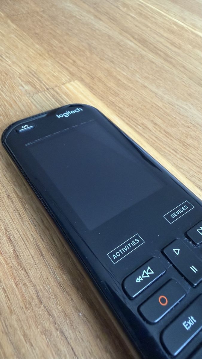 Logitech Fernbedienungen: Télécommande universelle Logitech Harmony Elite – Gebraucht aus Pontenet von Syxprod 3