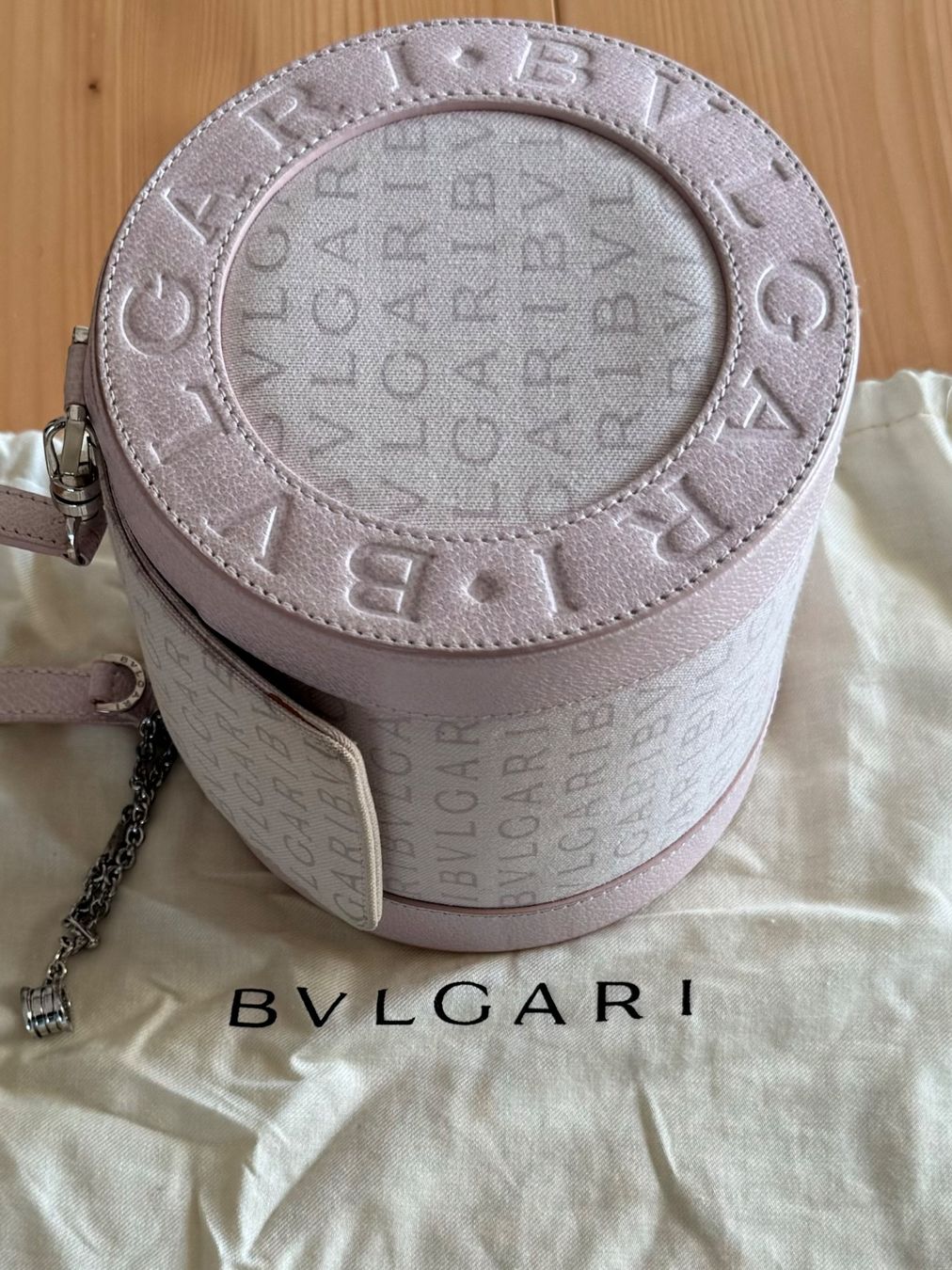 Bulgari Borse da donna: Bulgari Round Handbag Zero One rosa – Usato da Thun venduto da kth_ng29 2