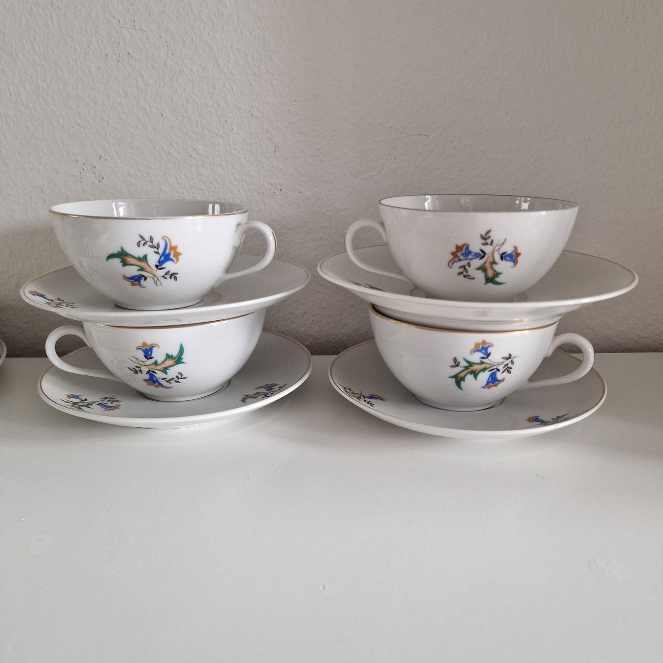 Set di piatti: Langenthal Suisse Vintage, Kaffee- oder Teetassen – Usato da Birr venduto da sen_sy55 4