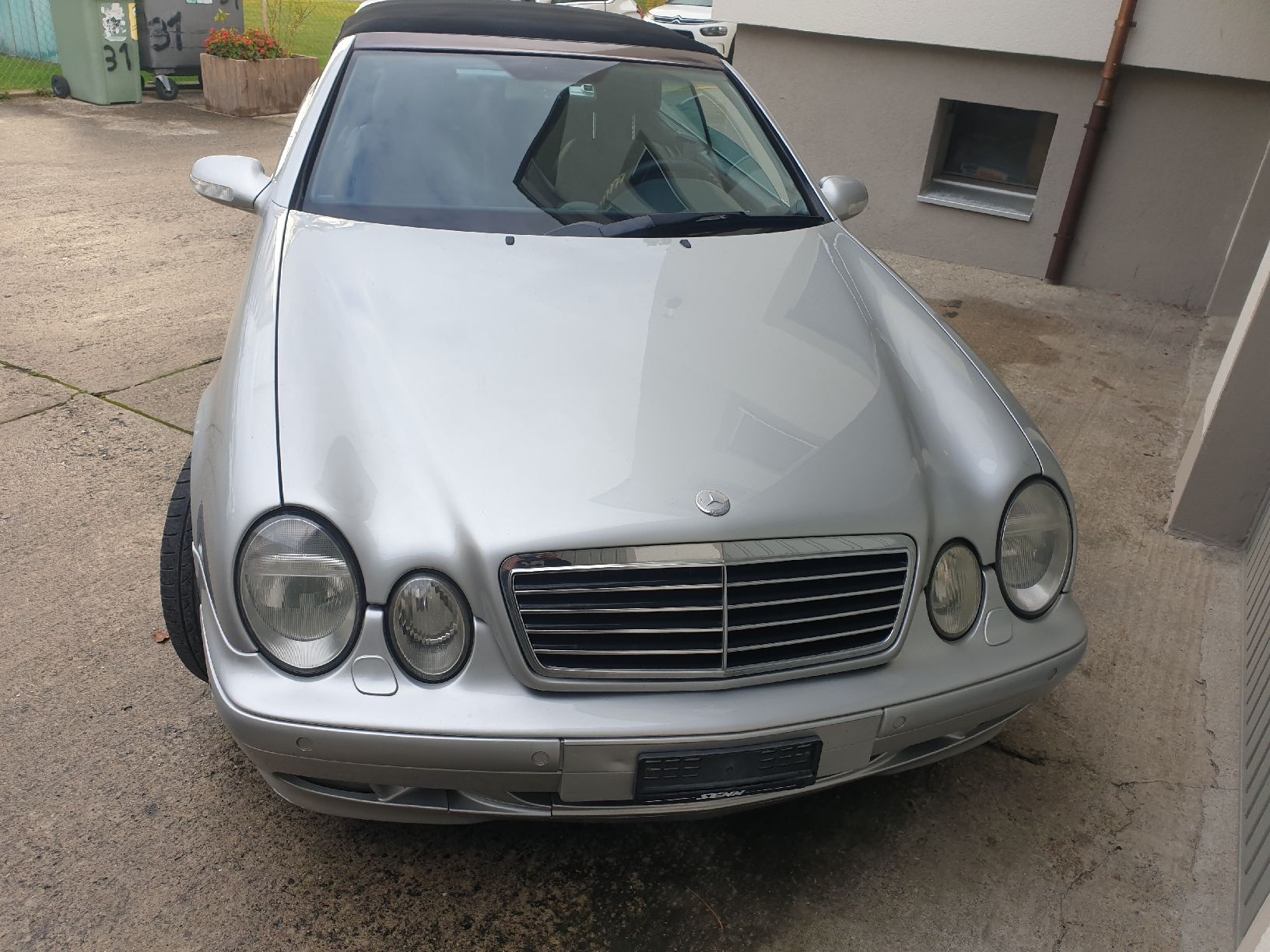 Mercedes-Benz Automobili: mercedes clk 200 – Usato da Yverdon les bains venduto da Azertyuiop1979