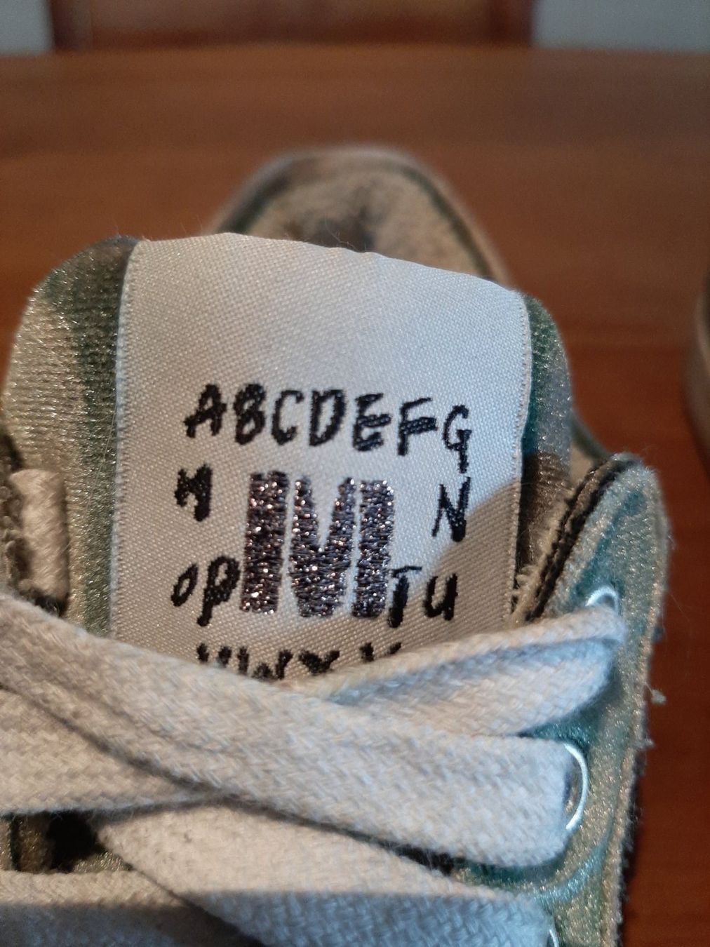 Scarpe da donna: Méliné . Samt-Sneaker – Usato da Besenbüren venduto da teluride89 4