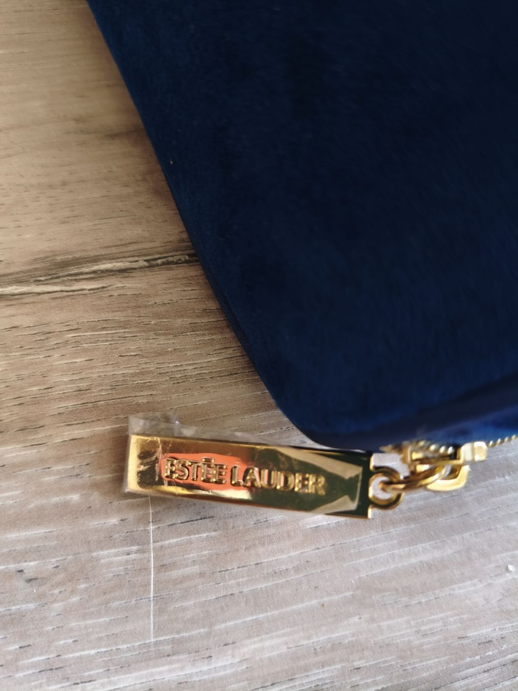 Estée Lauder Custodie per cosmetici: pochette Trousse Estee Lauder  – Nuovo (secondo la descrizione) da Bioggio venduto da OresteIronix 1