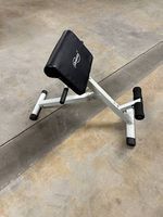 Hyperextension Bank