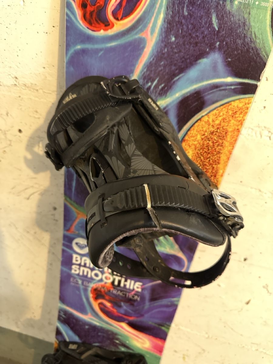 Roxy Board: Snowboard 142cm inkl. Bindungen von Roxy – Usato da Schliern b. Köniz venduto da amo_lln9 2
